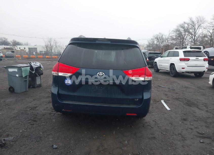Photo 16 of 2012 Toyota Sienna LE V6 8 PASSENGER (VIN 5TDKK3DC8CS273052)