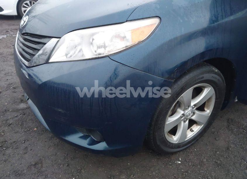 Photo 19 of 2012 Toyota Sienna LE V6 8 PASSENGER (VIN 5TDKK3DC8CS273052)