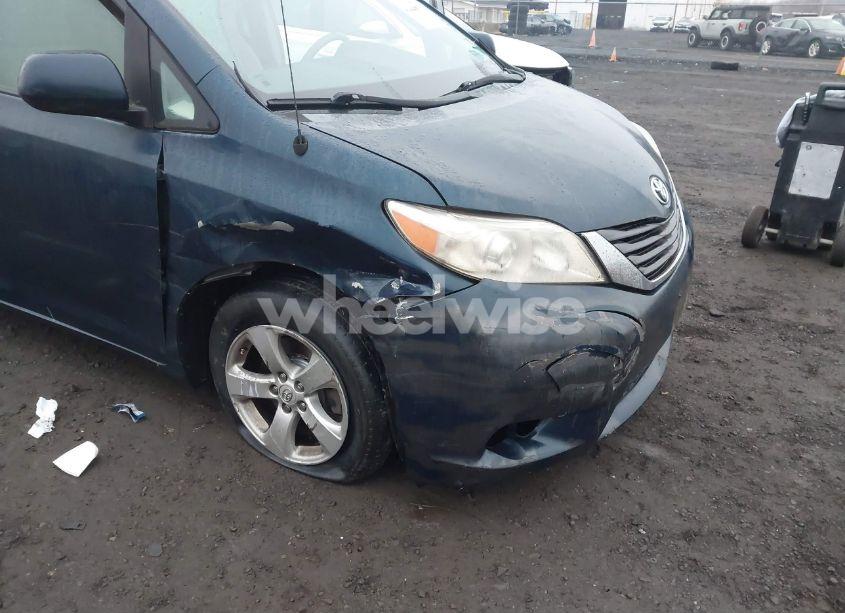 Photo 6 of 2012 Toyota Sienna LE V6 8 PASSENGER (VIN 5TDKK3DC8CS273052)