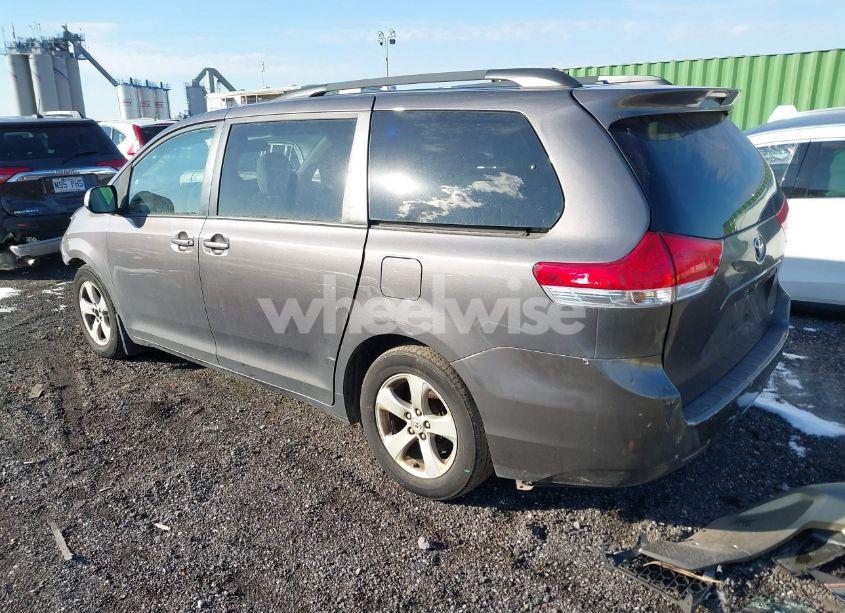 Photo 3 of 2012 Toyota Sienna LE V6 8 PASSENGER (VIN 5TDKK3DC8CS275576)