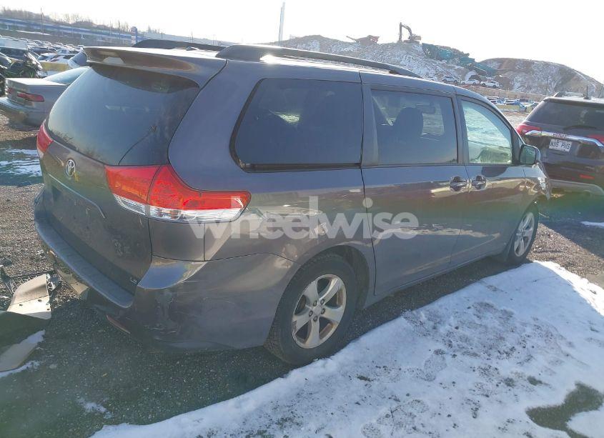 Photo 4 of 2012 Toyota Sienna LE V6 8 PASSENGER (VIN 5TDKK3DC8CS275576)