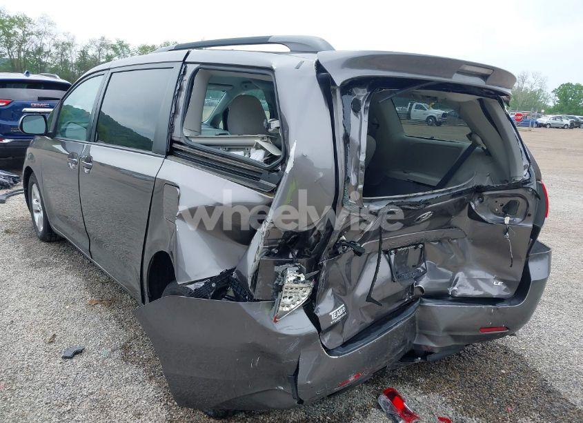 Photo 6 of 2014 Toyota Sienna LE V6 8 PASSENGER (VIN 5TDKK3DC8ES422689)