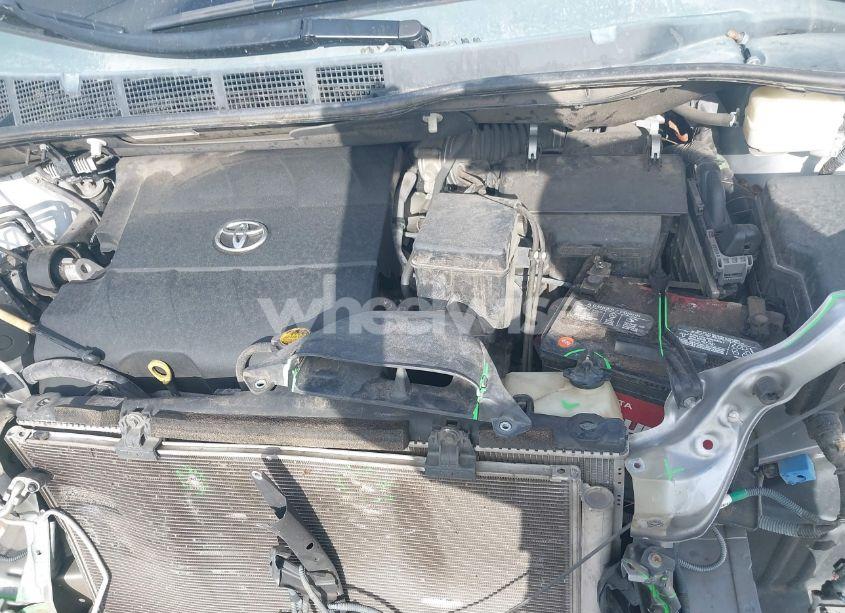 Photo 10 of 2014 Toyota Sienna LE V6 8 PASSENGER (VIN 5TDKK3DC8ES448581)