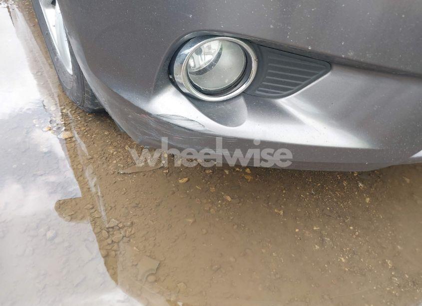 Photo 6 of 2014 Toyota Sienna LE V6 8 PASSENGER (VIN 5TDKK3DC8ES516801)