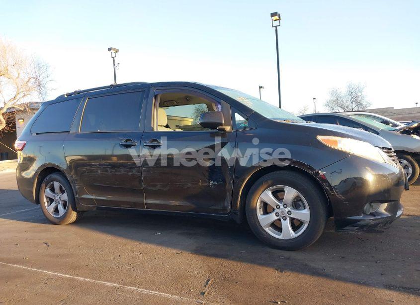 Photo 6 of 2015 Toyota Sienna LE 8 PASSENGER (VIN 5TDKK3DC8FS533728)
