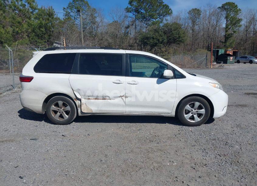 Photo 13 of 2015 Toyota Sienna LE 8 PASSENGER (VIN 5TDKK3DC8FS577762)