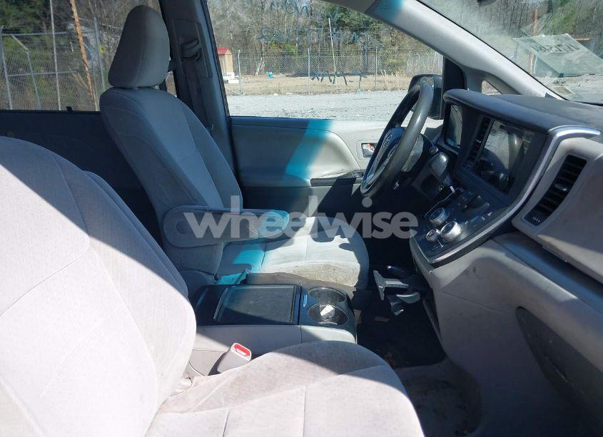 Photo 5 of 2015 Toyota Sienna LE 8 PASSENGER (VIN 5TDKK3DC8FS577762)