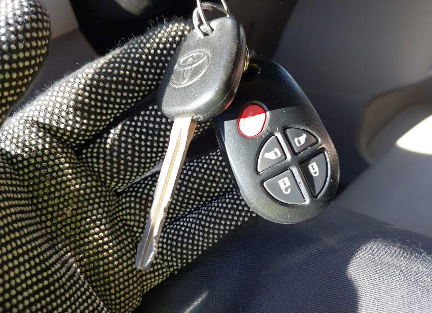 Photo 11 of 2015 Toyota Sienna LE 8 PASSENGER (VIN 5TDKK3DC8FS591726)