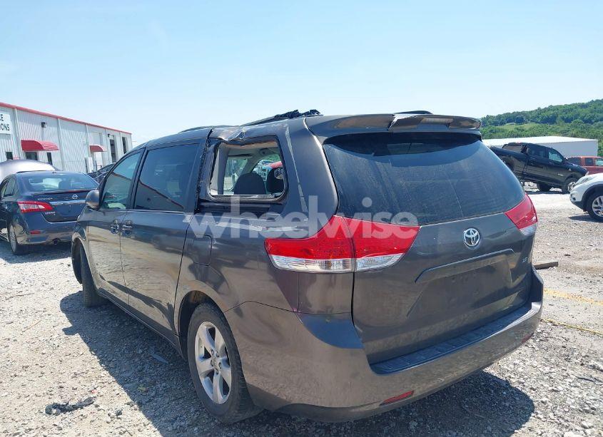 Photo 3 of 2011 Toyota Sienna LE V6/LE V6 AUTO ACCESS SEAT (VIN 5TDKK3DC9BS011541)