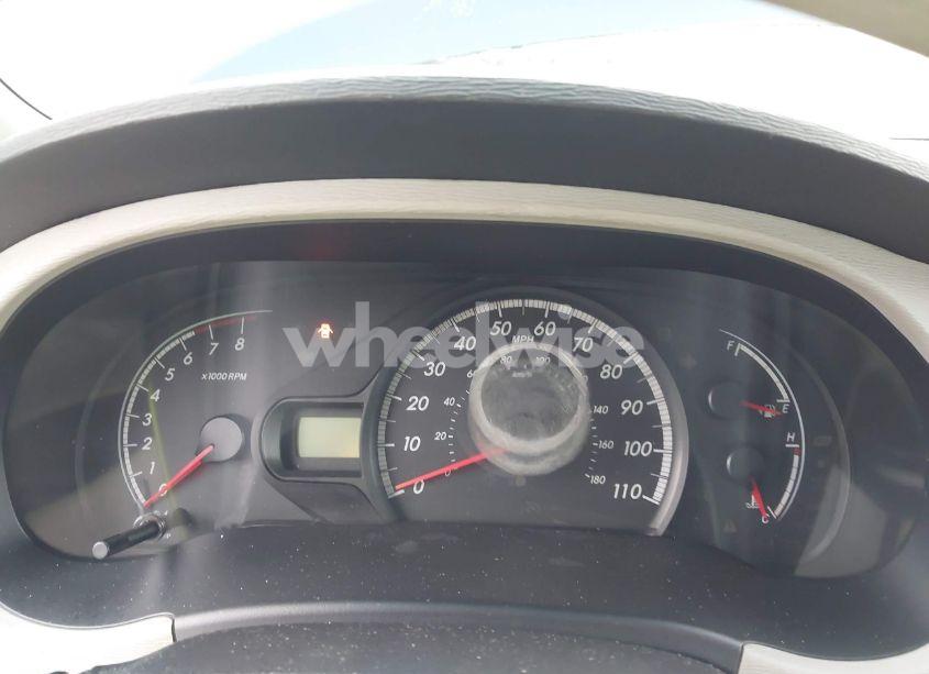 Photo 7 of 2011 Toyota Sienna LE V6 (VIN 5TDKK3DC9BS069522)