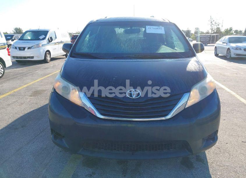 Photo 12 of 2011 Toyota Sienna LE V6 (VIN 5TDKK3DC9BS117827)