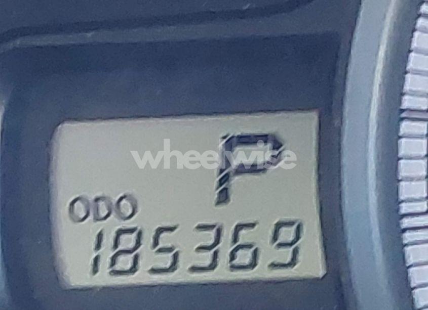 Photo 15 of 2011 Toyota Sienna LE V6 (VIN 5TDKK3DC9BS117827)