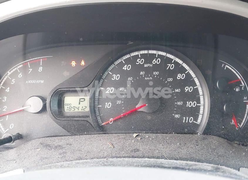 Photo 7 of 2011 Toyota Sienna LE V6 (VIN 5TDKK3DC9BS117956)