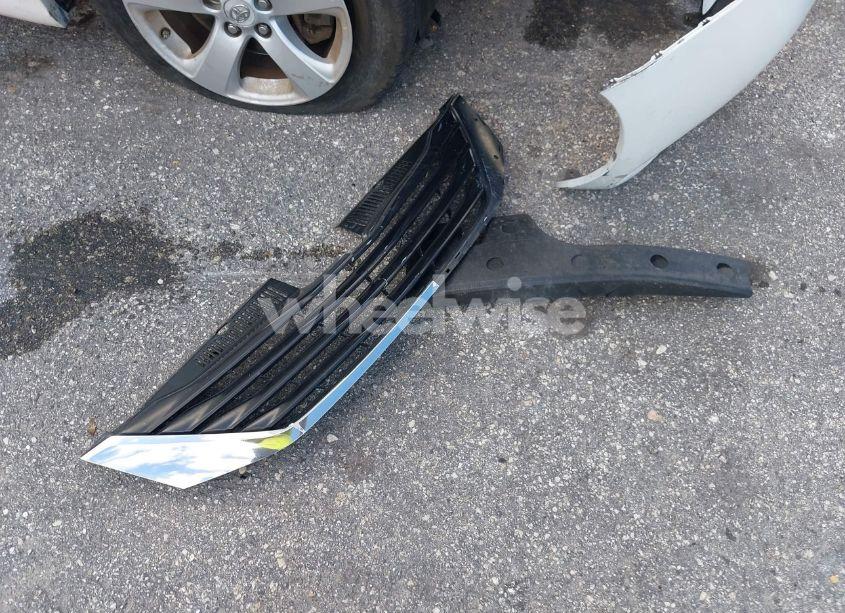 Photo 12 of 2011 Toyota Sienna LE V6 (VIN 5TDKK3DC9BS127399)