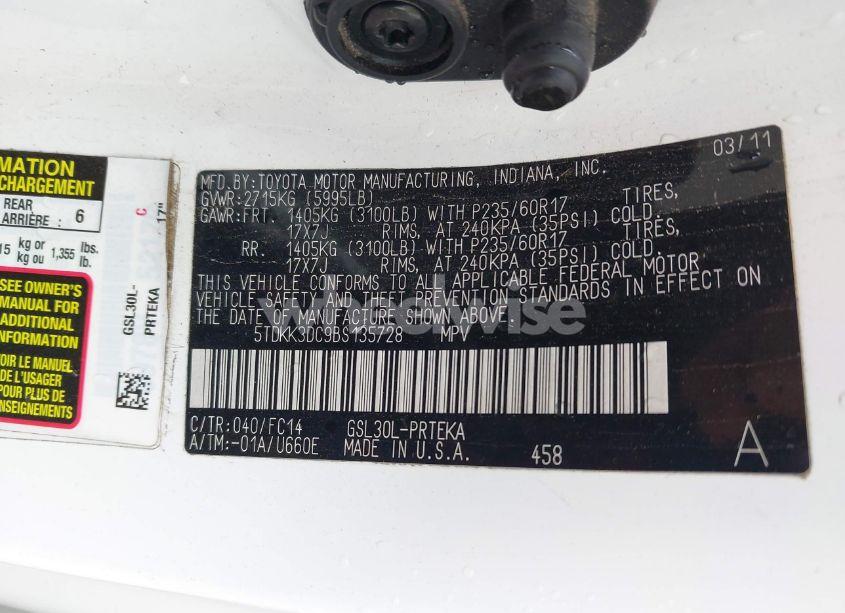 Photo 9 of 2011 Toyota Sienna LE V6 (VIN 5TDKK3DC9BS135728)