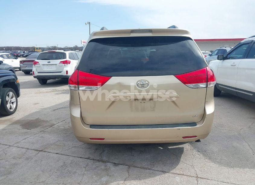 Photo 16 of 2011 Toyota Sienna LE V6 (VIN 5TDKK3DC9BS159009)