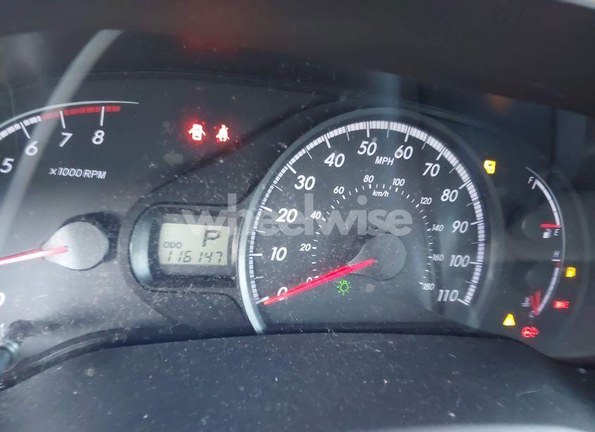 Photo 7 of 2011 Toyota Sienna LE V6 (VIN 5TDKK3DC9BS173797)