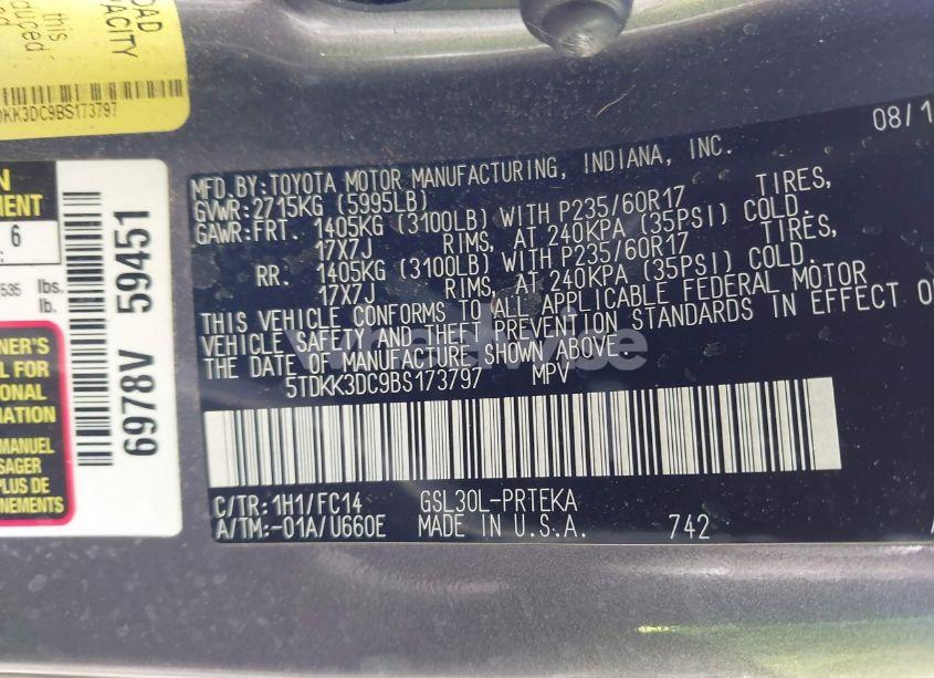 Photo 9 of 2011 Toyota Sienna LE V6 (VIN 5TDKK3DC9BS173797)