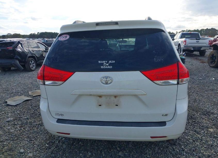Photo 16 of 2012 Toyota Sienna LE V6 8 PASSENGER (VIN 5TDKK3DC9CS224958)