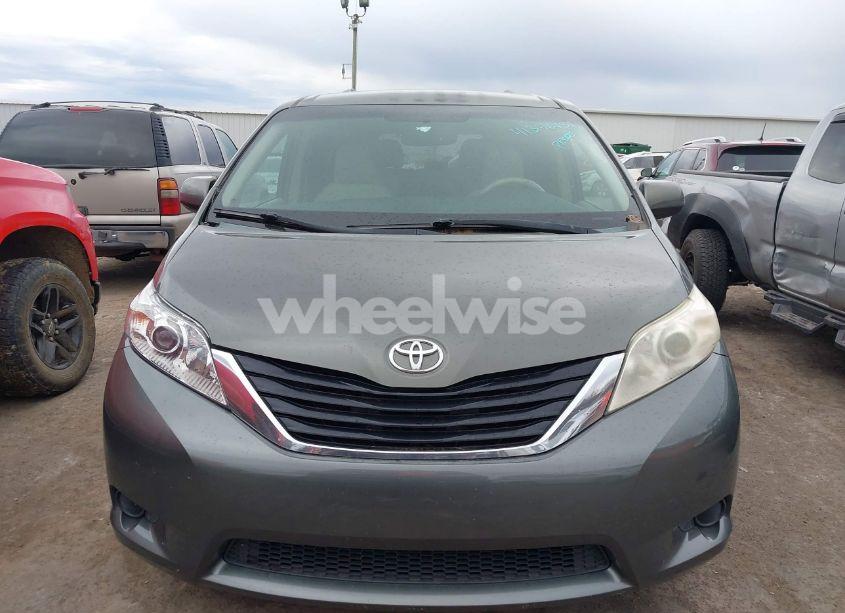 Photo 12 of 2012 Toyota Sienna LE V6 8 PASSENGER (VIN 5TDKK3DC9CS246099)