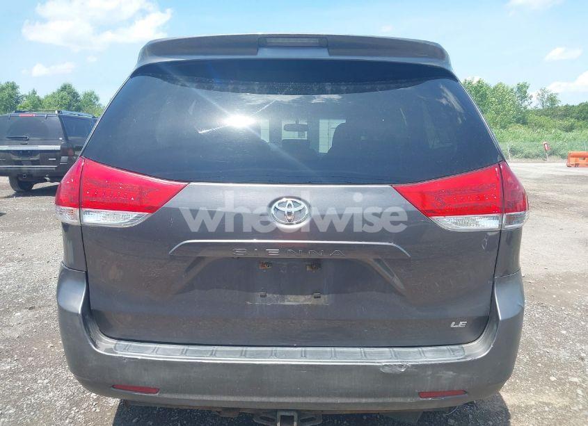 Photo 16 of 2012 Toyota Sienna LE V6 8 PASSENGER (VIN 5TDKK3DC9CS252274)