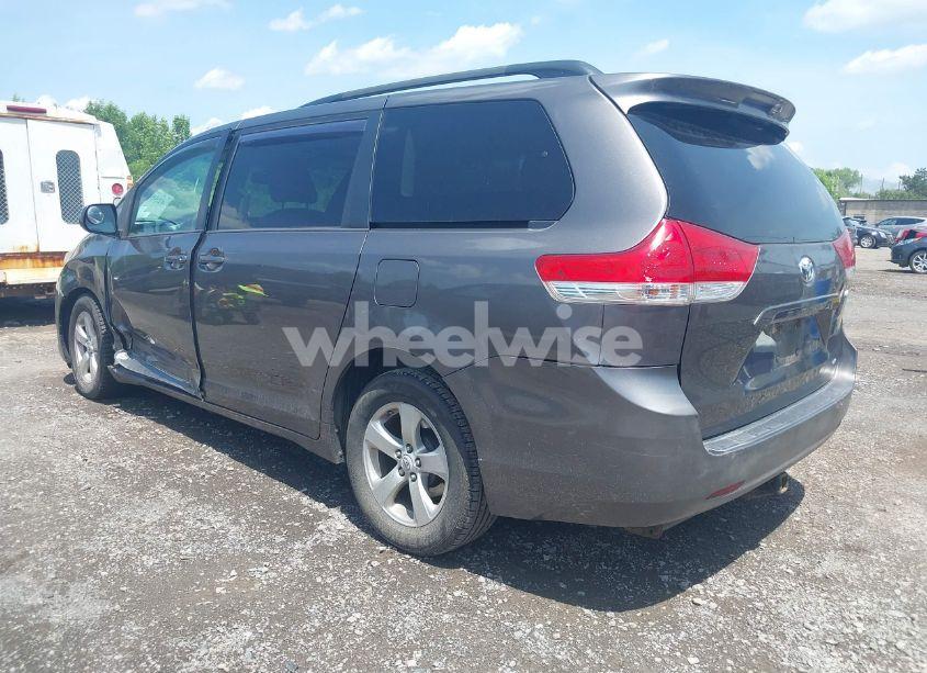 Photo 3 of 2012 Toyota Sienna LE V6 8 PASSENGER (VIN 5TDKK3DC9CS252274)