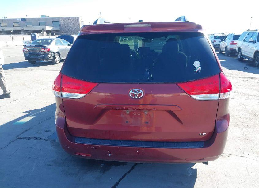 Photo 16 of 2013 Toyota Sienna LE V6 8 PASSENGER (VIN 5TDKK3DC9DS311406)