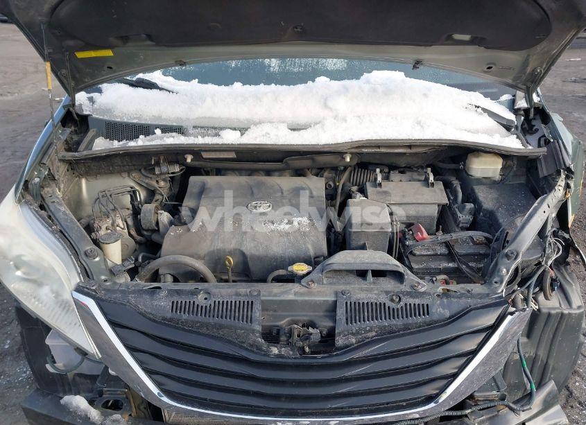 Photo 10 of 2013 Toyota Sienna LE V6 8 PASSENGER (VIN 5TDKK3DC9DS334815)