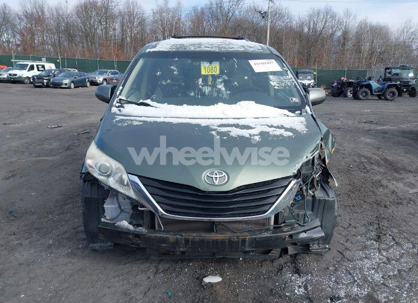 Photo 6 of 2013 Toyota Sienna LE V6 8 PASSENGER (VIN 5TDKK3DC9DS334815)