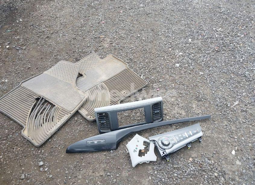 Photo 12 of 2013 Toyota Sienna LE V6 8 PASSENGER (VIN 5TDKK3DC9DS363814)