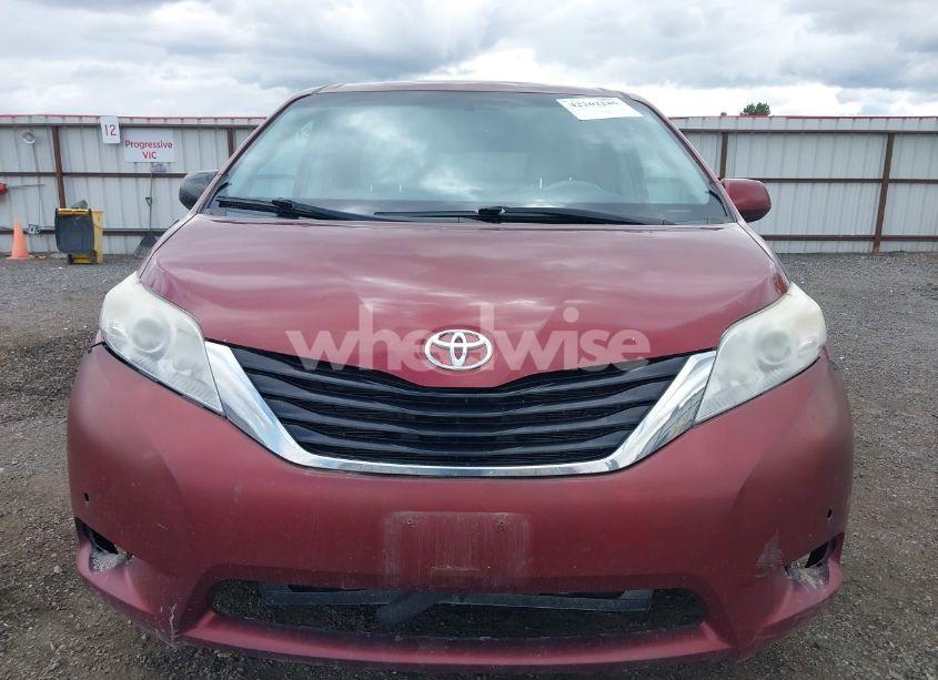 Photo 13 of 2013 Toyota Sienna LE V6 8 PASSENGER (VIN 5TDKK3DC9DS363814)