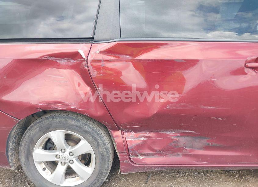 Photo 6 of 2013 Toyota Sienna LE V6 8 PASSENGER (VIN 5TDKK3DC9DS363814)