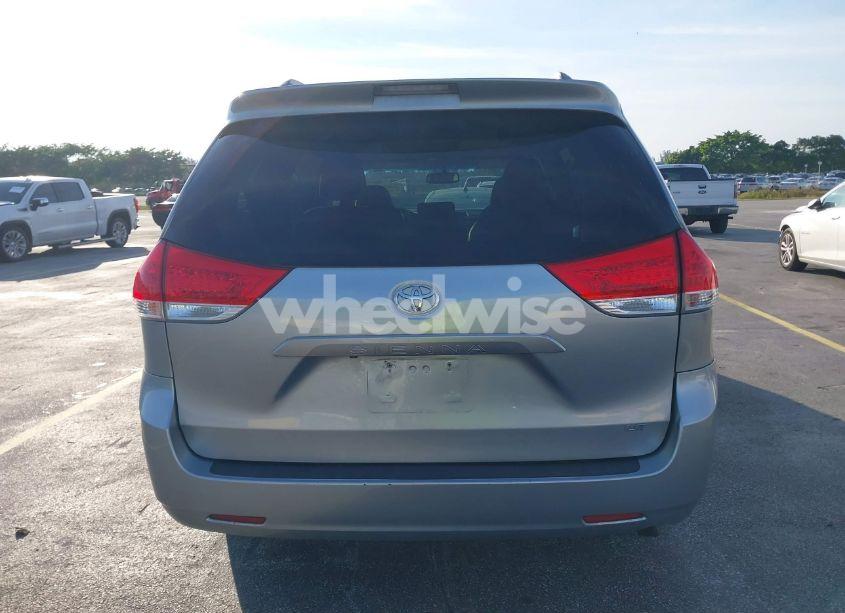 Photo 16 of 2014 Toyota Sienna LE V6 8 PASSENGER (VIN 5TDKK3DC9ES487485)