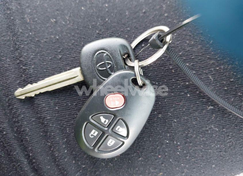 Photo 11 of 2014 Toyota Sienna LE V6 8 PASSENGER (VIN 5TDKK3DC9ES496428)