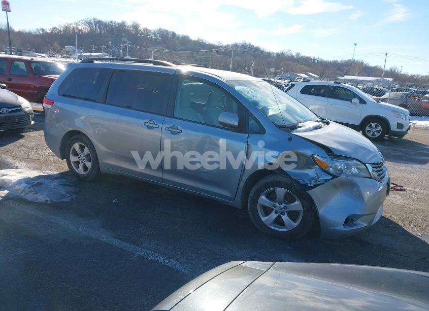 2014 Toyota Sienna LE V6 8 PASSENGER (VIN 5TDKK3DC9ES519349) main photo