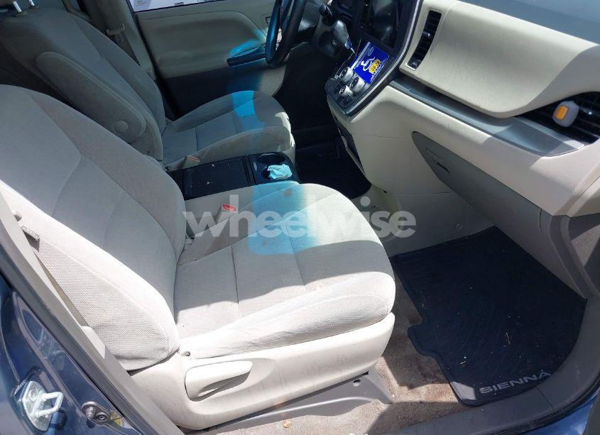 Photo 5 of 2015 Toyota Sienna LE 8 PASSENGER (VIN 5TDKK3DC9FS586034)