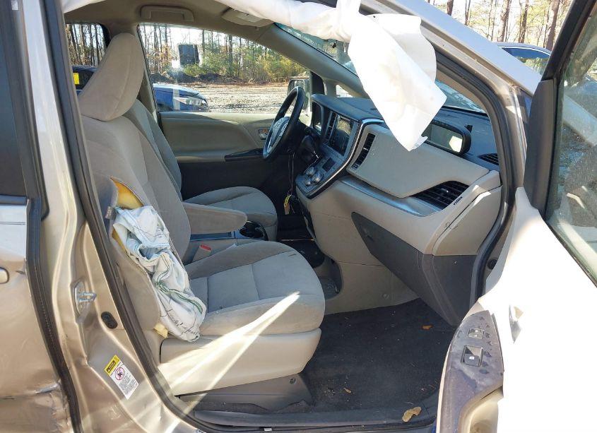 Photo 5 of 2015 Toyota Sienna LE 8 PASSENGER (VIN 5TDKK3DC9FS592545)