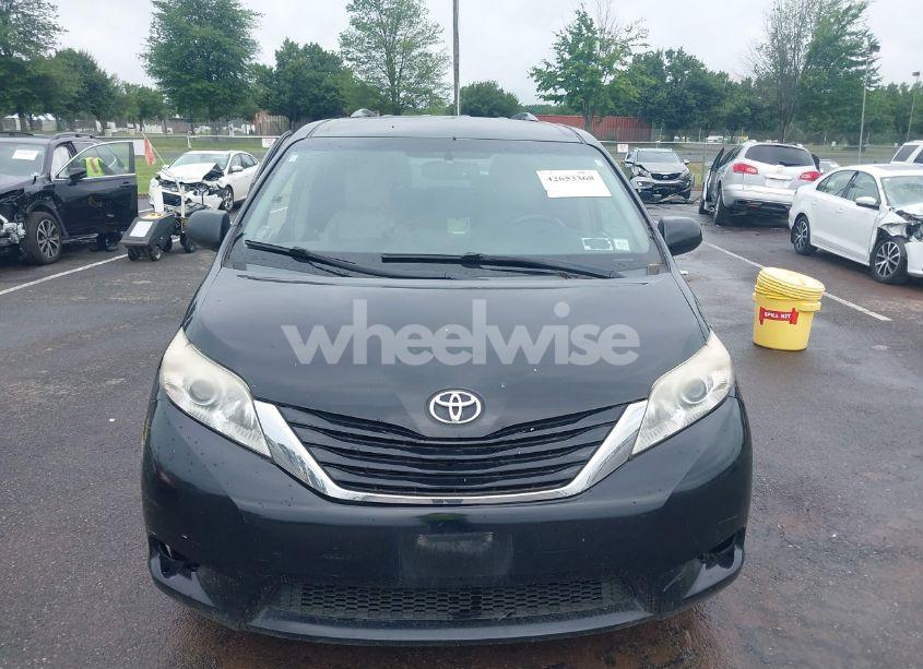 Photo 12 of 2015 Toyota Sienna LE 8 PASSENGER (VIN 5TDKK3DC9FS618254)