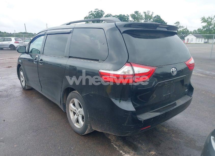 Photo 3 of 2015 Toyota Sienna LE 8 PASSENGER (VIN 5TDKK3DC9FS618254)