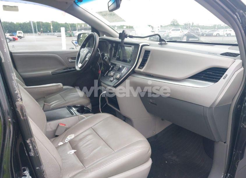 Photo 5 of 2015 Toyota Sienna LE 8 PASSENGER (VIN 5TDKK3DC9FS618254)