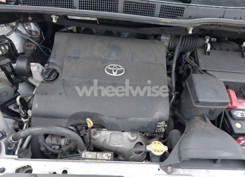 Photo 10 of 2015 Toyota Sienna LE 8 PASSENGER (VIN 5TDKK3DC9FS618965)