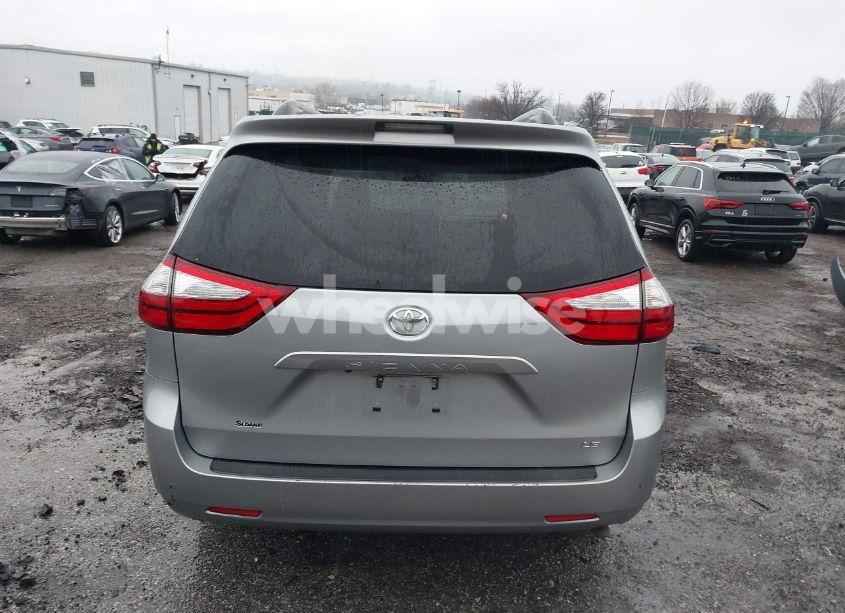 Photo 17 of 2015 Toyota Sienna LE 8 PASSENGER (VIN 5TDKK3DC9FS618965)