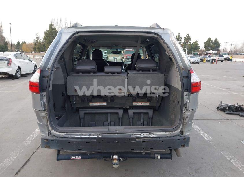 Photo 17 of 2015 Toyota Sienna LE 8 PASSENGER (VIN 5TDKK3DC9FS653778)