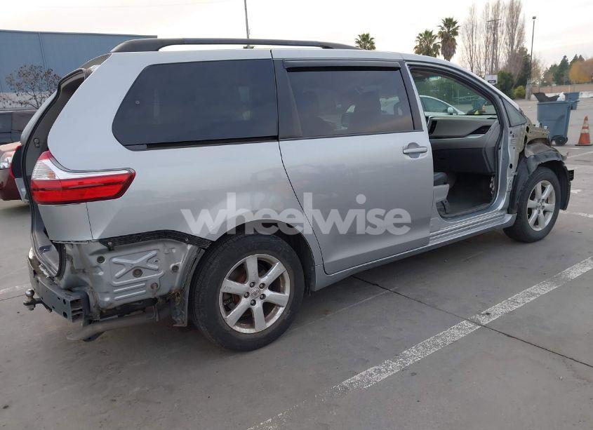 Photo 4 of 2015 Toyota Sienna LE 8 PASSENGER (VIN 5TDKK3DC9FS653778)