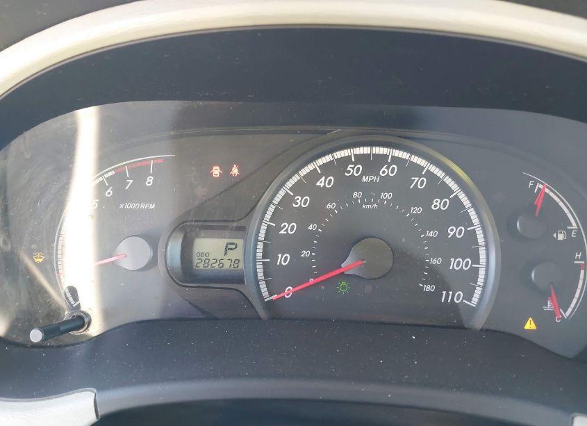 Photo 7 of 2011 Toyota Sienna LE V6 (VIN 5TDKK3DCXBS023407)