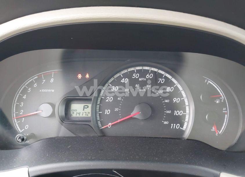 Photo 7 of 2011 Toyota Sienna LE V6 (VIN 5TDKK3DCXBS055354)