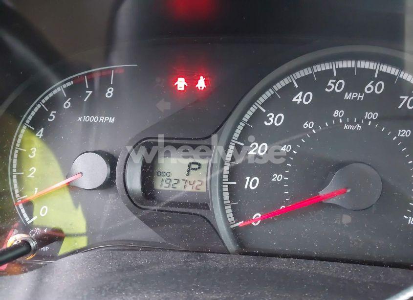 Photo 16 of 2011 Toyota Sienna LE V6 (VIN 5TDKK3DCXBS096325)