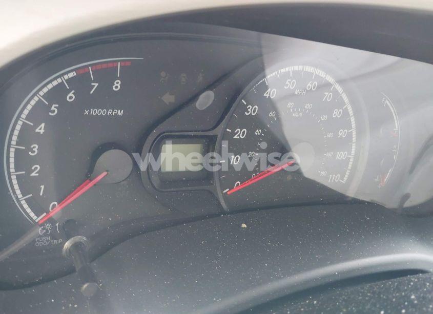 Photo 7 of 2011 Toyota Sienna LE V6 (VIN 5TDKK3DCXBS113236)