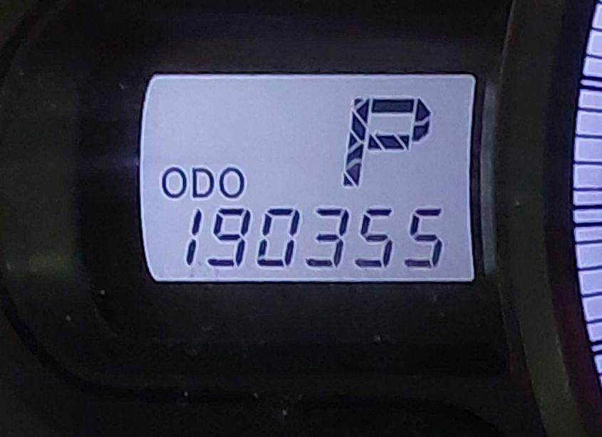 Photo 16 of 2011 Toyota Sienna LE V6 (VIN 5TDKK3DCXBS137407)