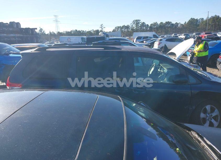 Photo 13 of 2011 Toyota Sienna LE V6 (VIN 5TDKK3DCXBS150481)